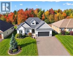 58 Valmont Crescent, photo 2