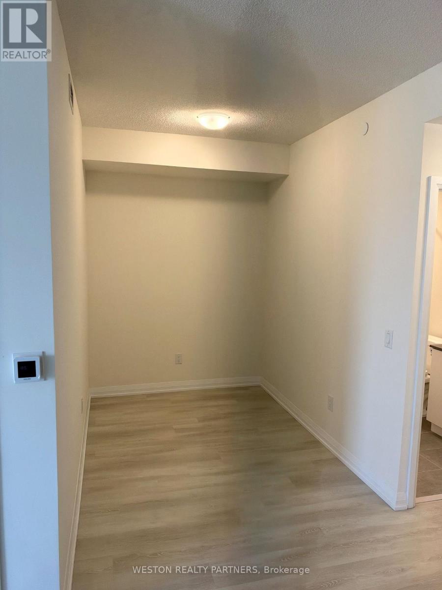 3260 Sheppard Avenue — photo 11
