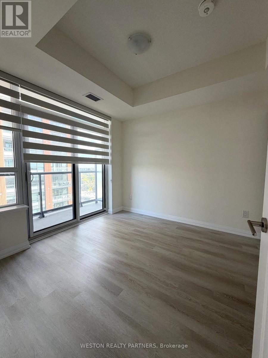 3260 Sheppard Avenue — photo 7