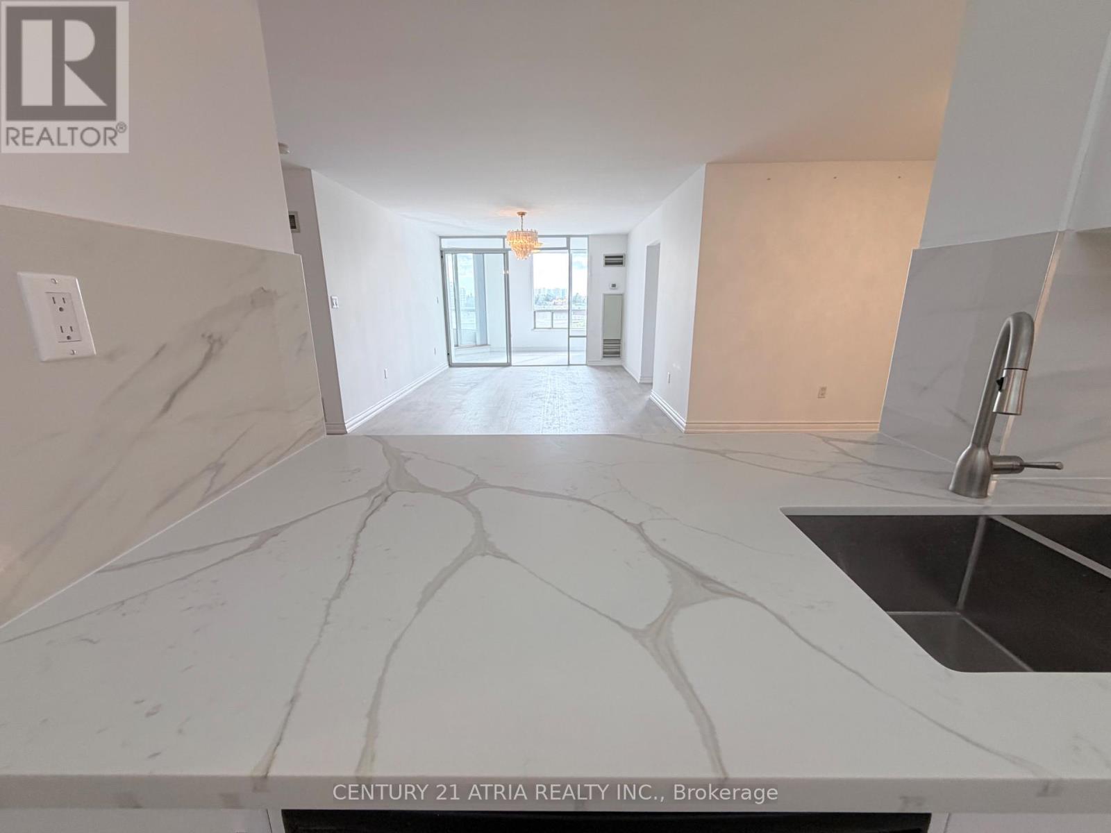 #602 168 BONIS AVENUE - 7