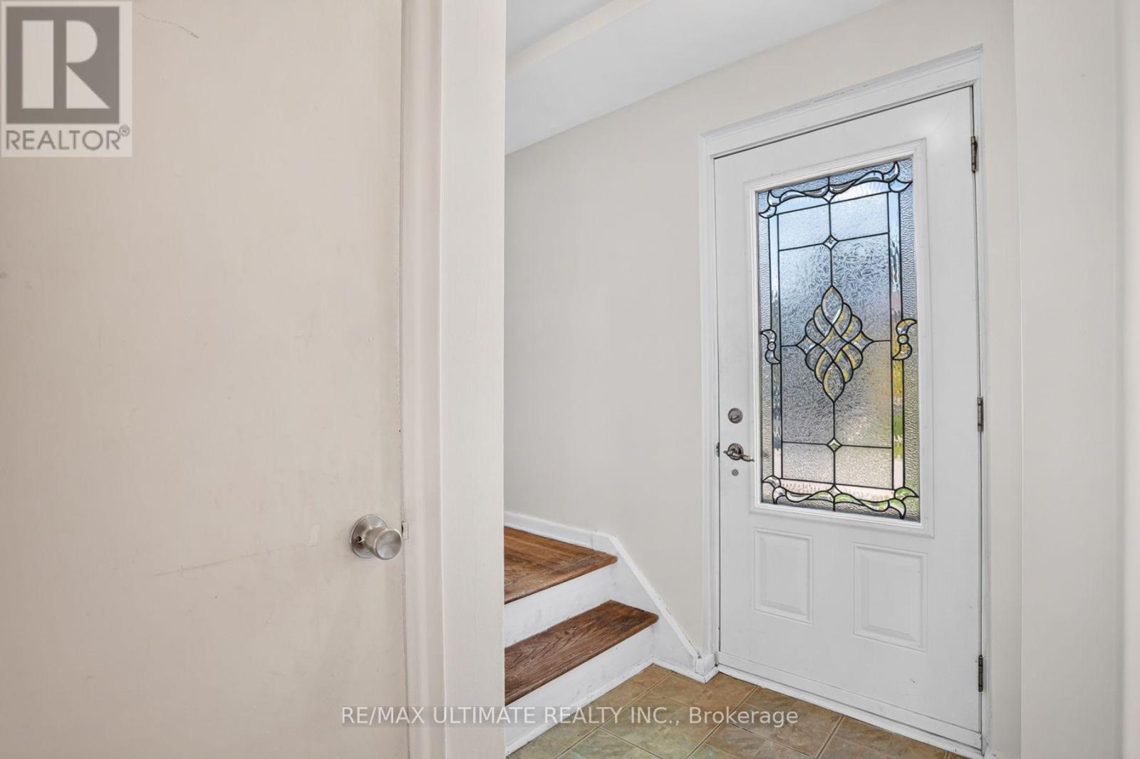 73 CHESTNUT CRESCENT - 5
