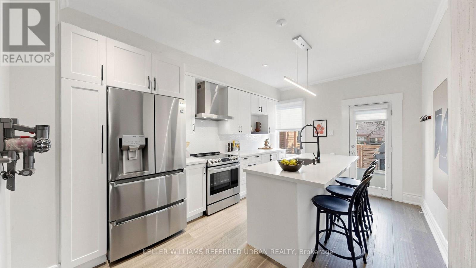 69 Coady Avenue, Toronto, ON photo 12