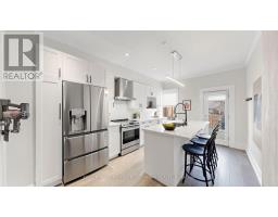 69 Coady Avenue, Toronto, ON M4M2Y9 Photo 12