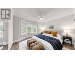 69 Coady Avenue, Toronto, ON M4M2Y9 Photo 19