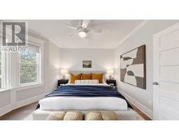 69 Coady Avenue, Toronto, ON M4M2Y9 Photo 21