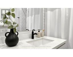 69 Coady Avenue, Toronto, ON M4M2Y9 Photo 30