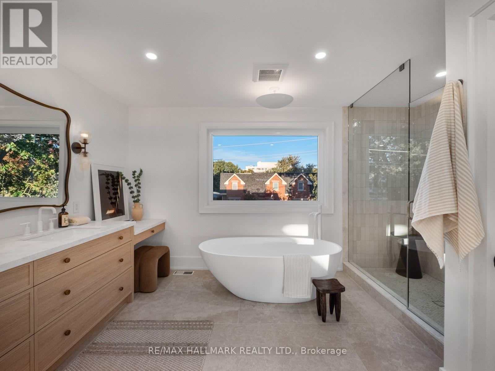 14 Mcgee Street — photo 37