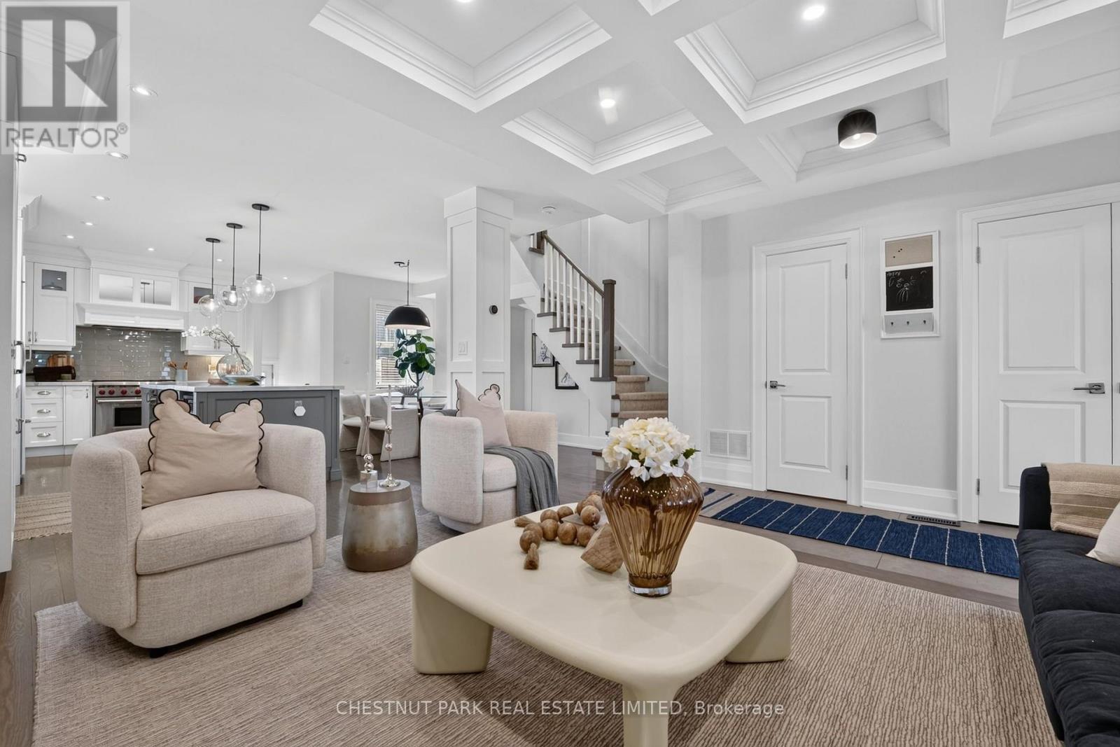 111 Dixon Avenue, Toronto, ON photo 5