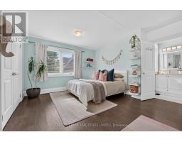 111 Dixon Avenue, Toronto, ON M4L1N8 Photo 13