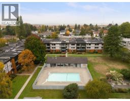 206 3451 Springfield Drive, Richmond, BC V7E1Z2 Photo 32