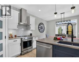 4pc Bathroom - 160 Rainbow Falls Passage, Chestermere, AB T1X0S6 Photo 11