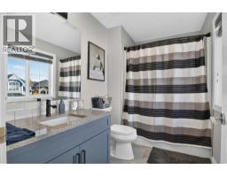 160 Rainbow Falls Passage, Chestermere, AB T1X0S6 Photo 32
