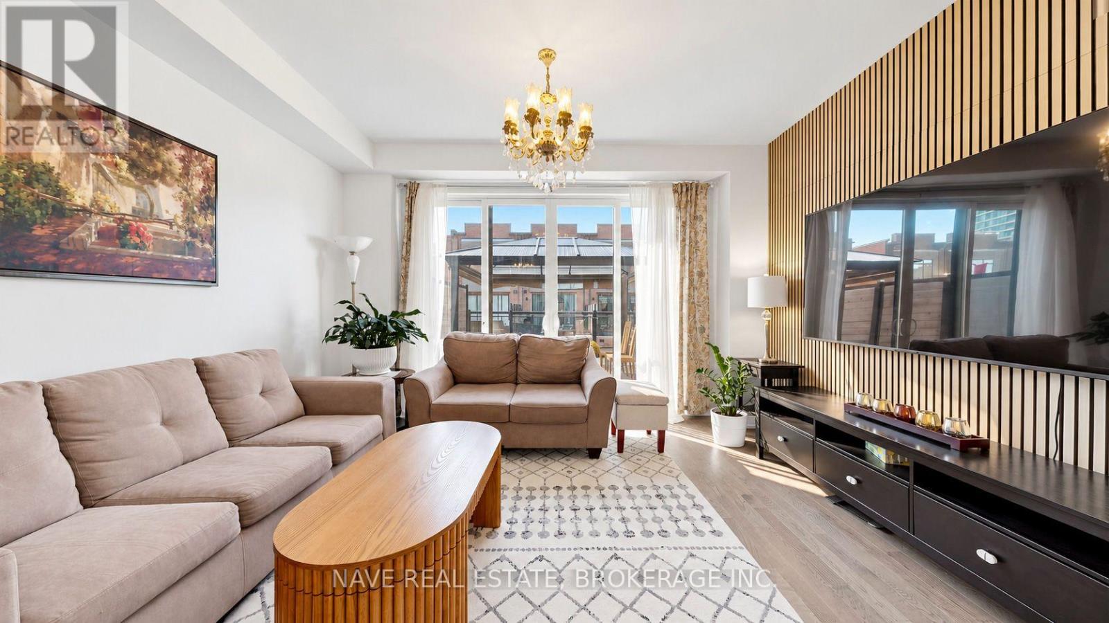 80 TROON AVENUE - 4
