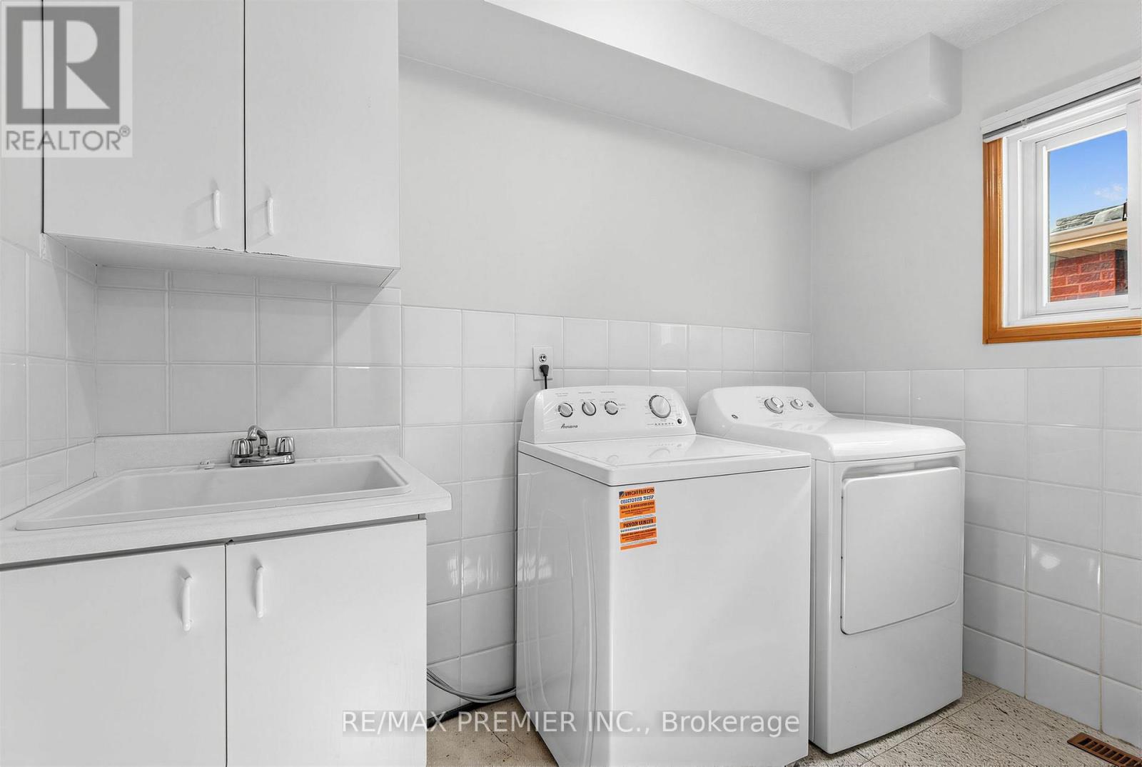 42 Burgosa Court, Vaughan, ON photo 12