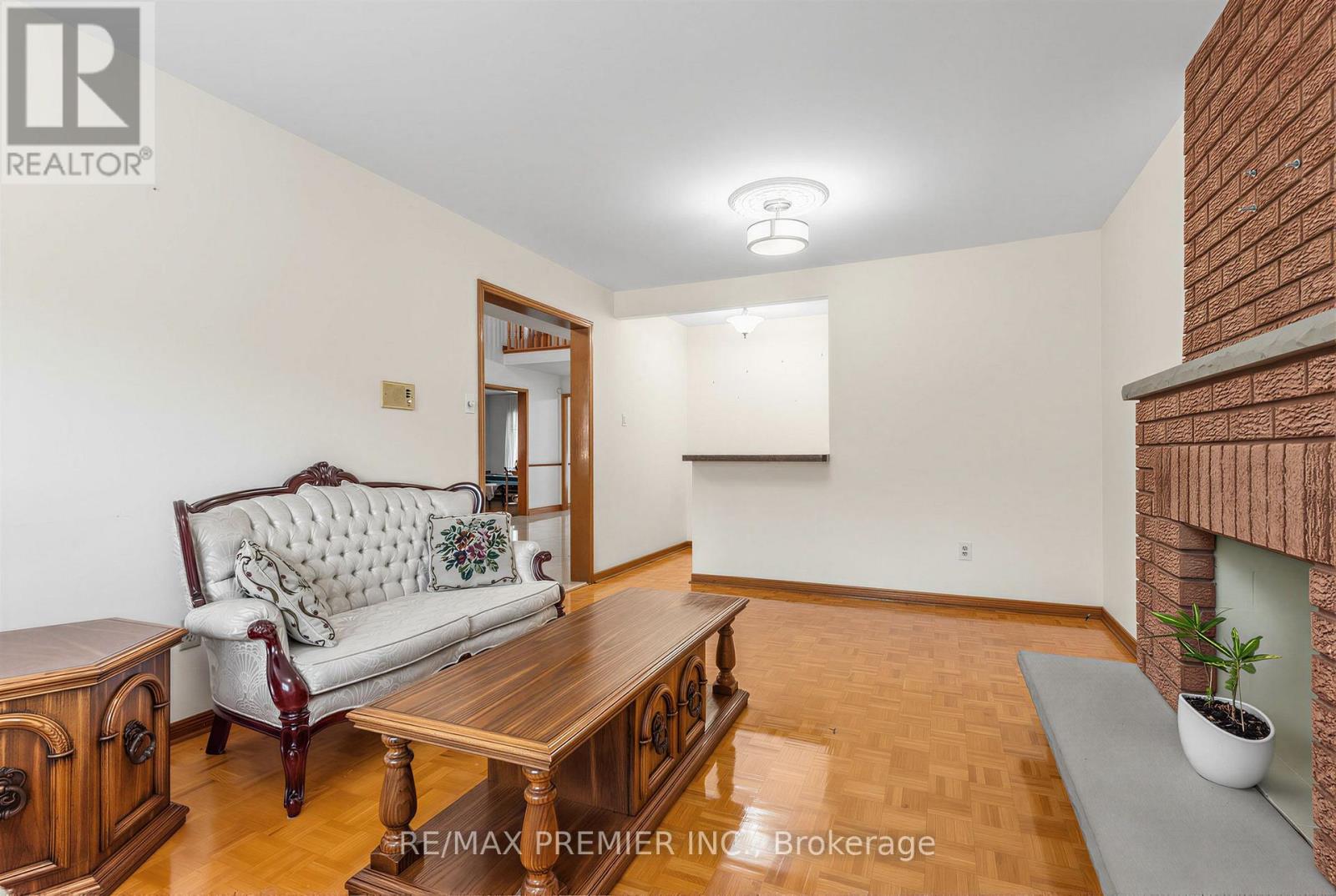 42 Burgosa Court, Vaughan, ON photo 14