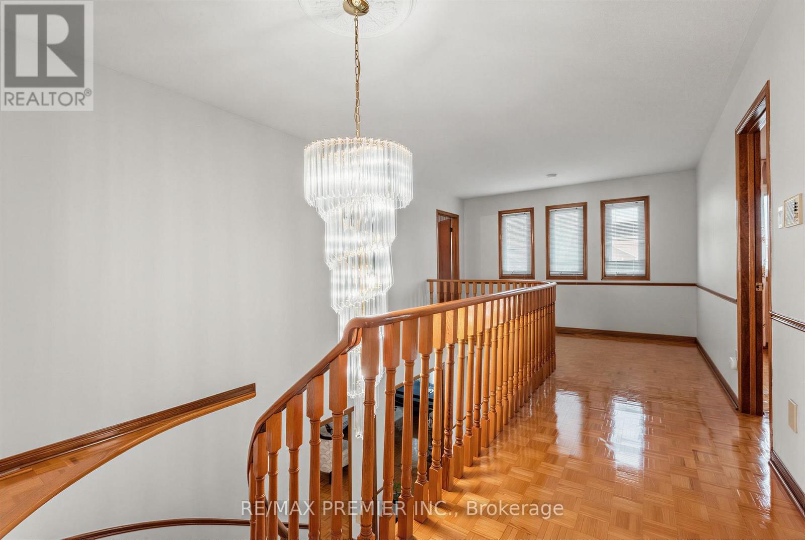 42 Burgosa Court, Vaughan, ON photo 16