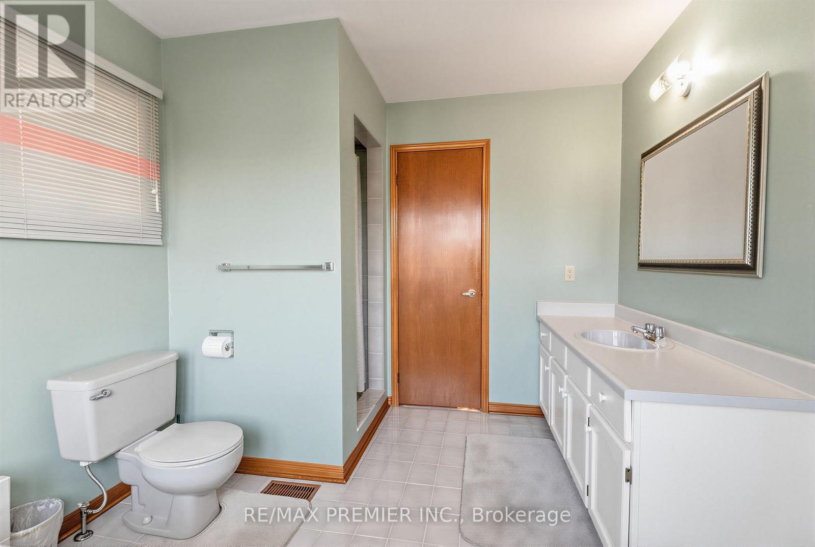 42 Burgosa Court, Vaughan, ON photo 20