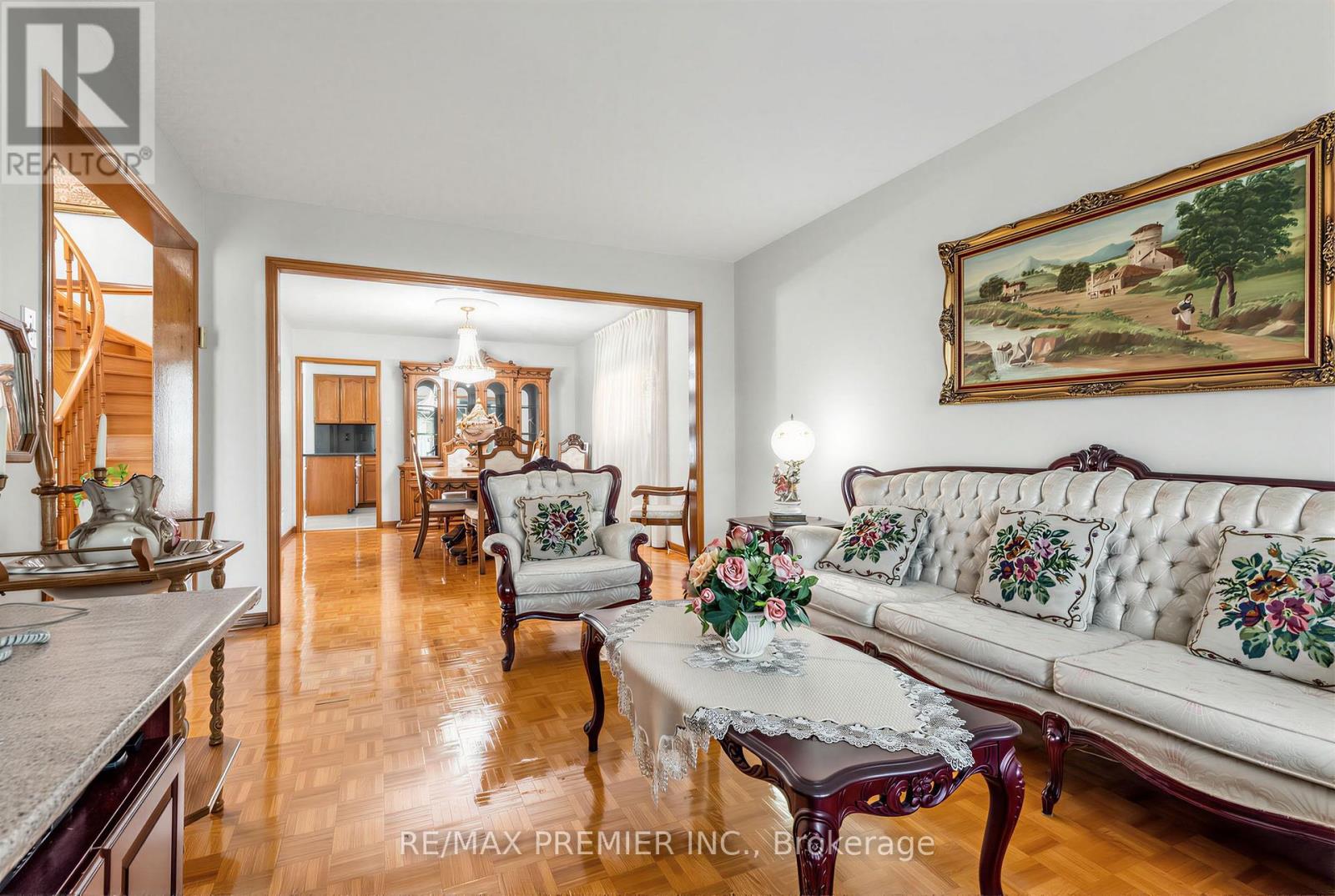 42 BURGOSA COURT, Vaughan (East Woodbridge) — photo 5