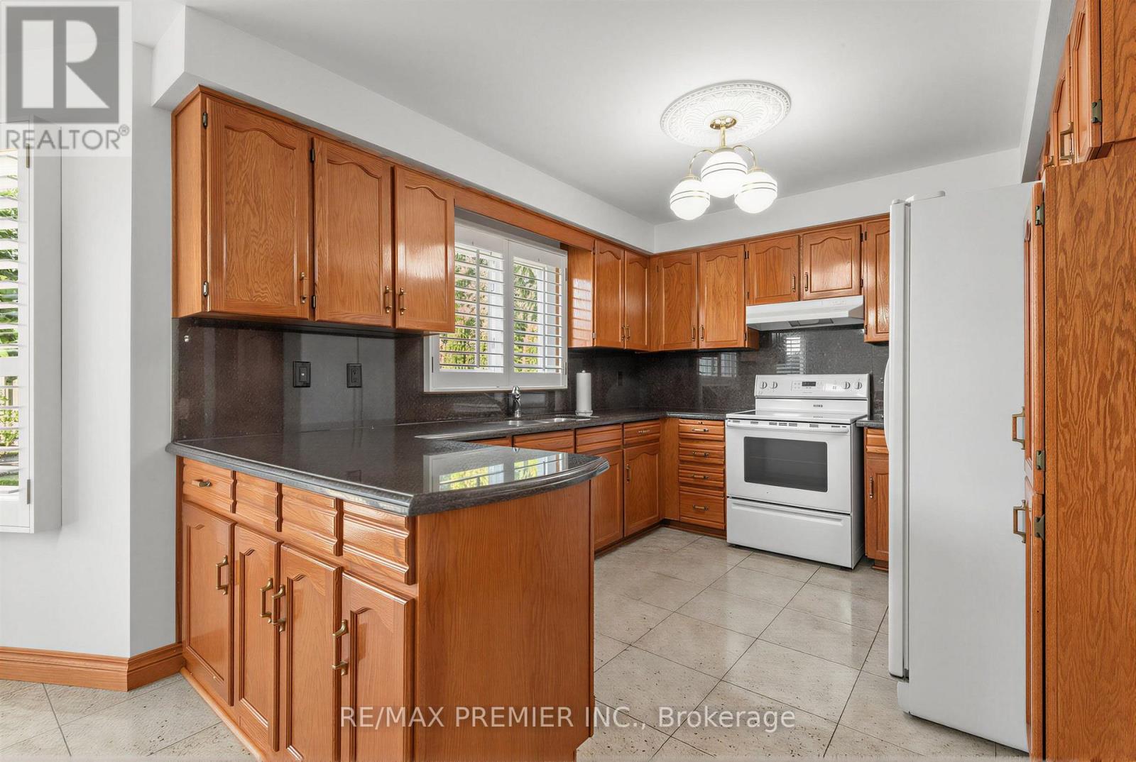 42 BURGOSA COURT, Vaughan (East Woodbridge) — photo 9