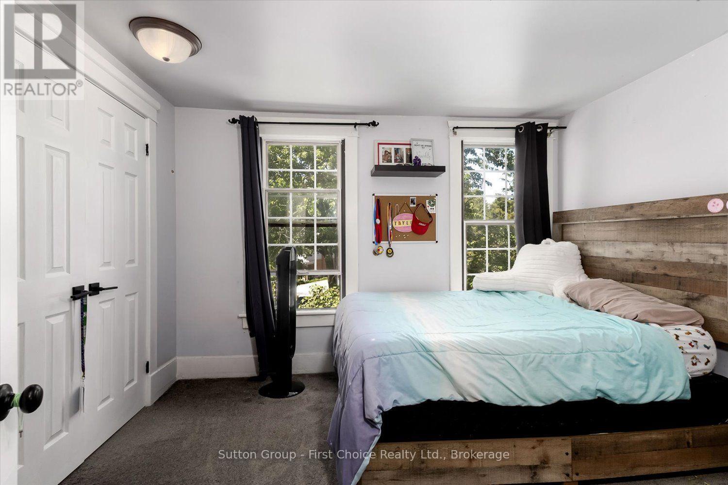 409 Mornington Street — photo 28