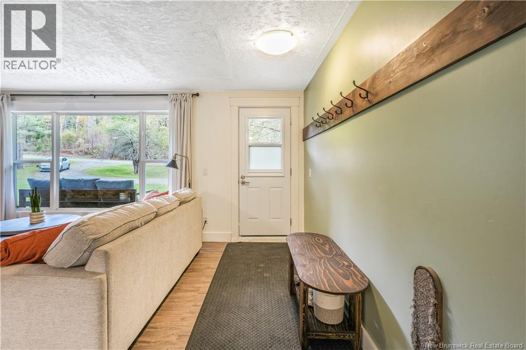 385 Charleston Road - 5