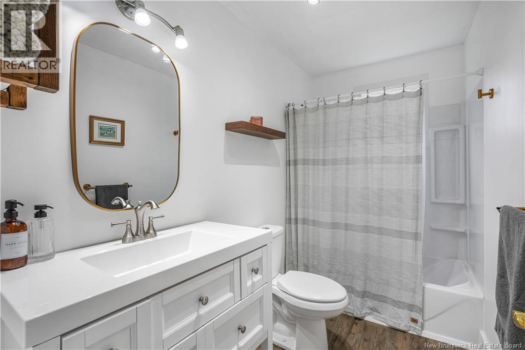 385 Charleston Road - 16