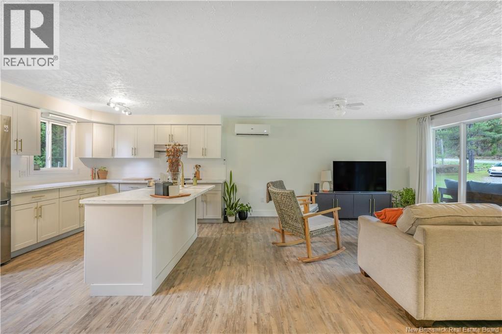 385 Charleston Road - 10