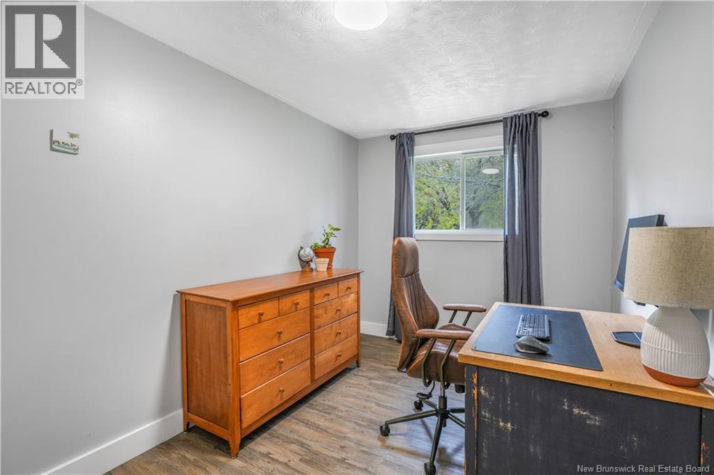385 Charleston Road - 17