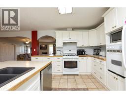 Recreational, Games room - 222 S 3 Street W, Magrath, AB T0K1J0 Photo 18