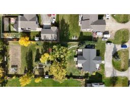 222 S 3 Street W, Magrath, AB T0K1J0 Photo 47