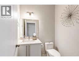 4pc Bathroom - 13522 104a Street, Grande Prairie, AB T8V6K9 Photo 6
