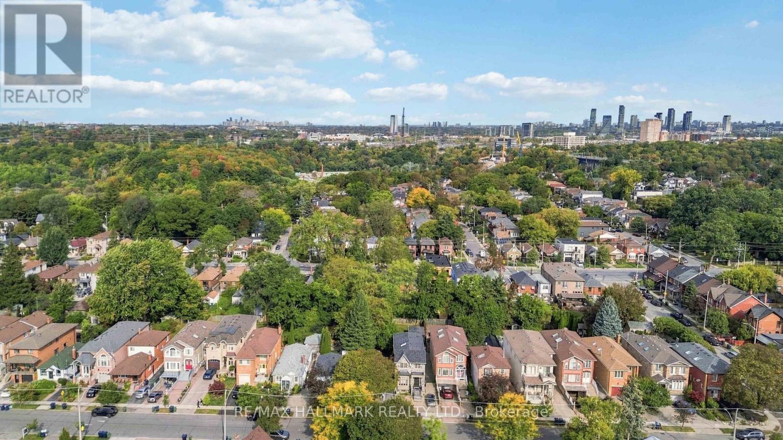 52 Woodville Avenue, Toronto, ON photo 34