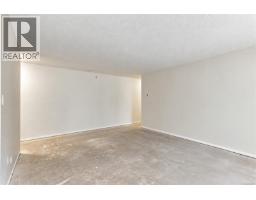 206 3800 Quadra St, Saanich, BC V8X1H8 Photo 12