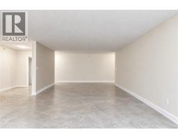 206 3800 Quadra St, Saanich, BC V8X1H8 Photo 11