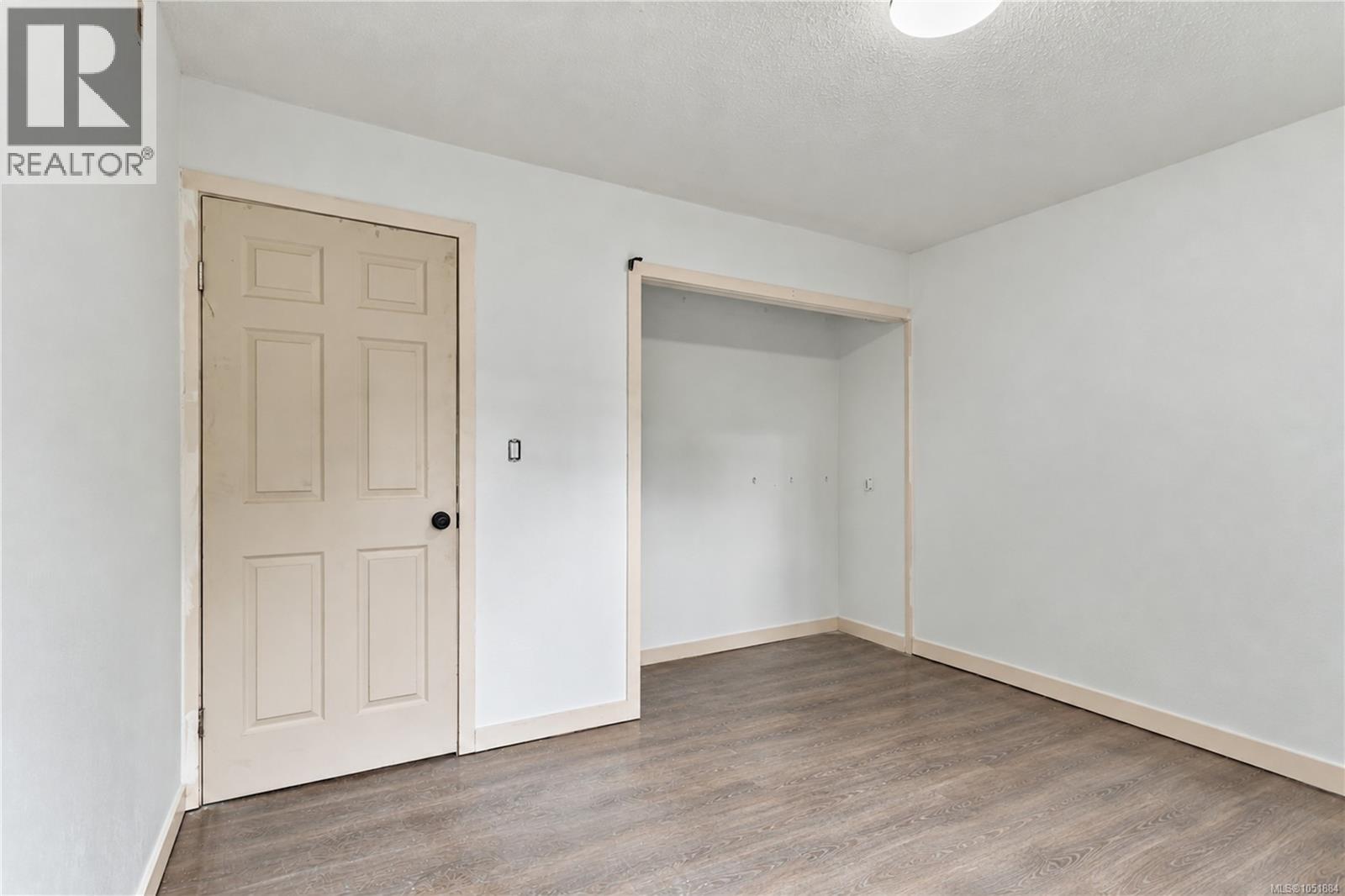 206 3800 Quadra Street, Saanich