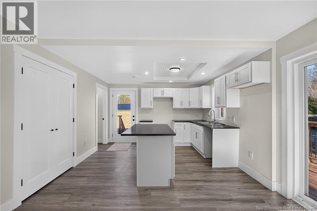 100 Webb Road - 11