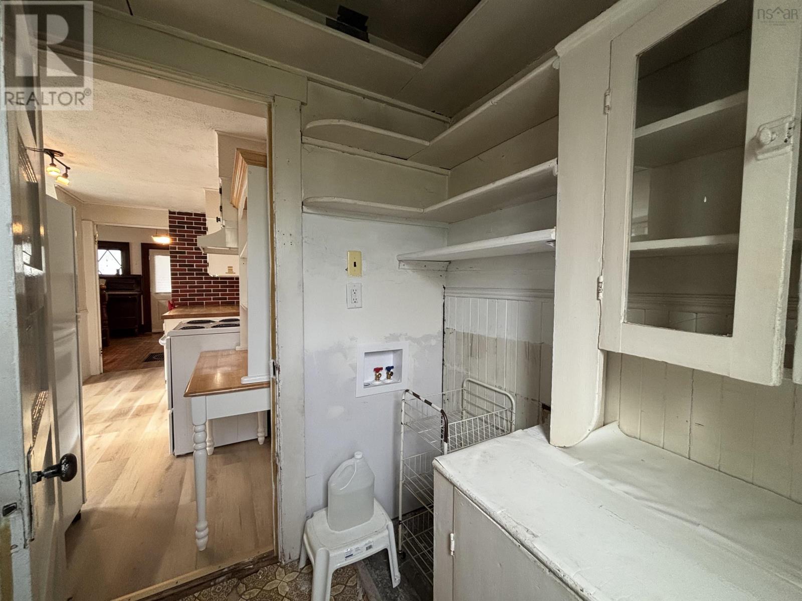 83 Prince Albert Road - 28