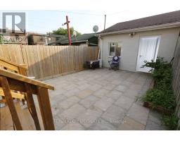 Upper - 12 Wiltshire Avenue, Toronto, ON M6N2V9 Photo 17