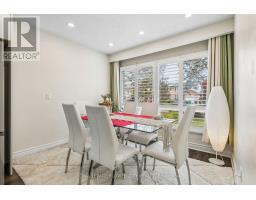 Eating area - 35 Camberley Crescent, Brampton, ON L6V3L4 Photo 6