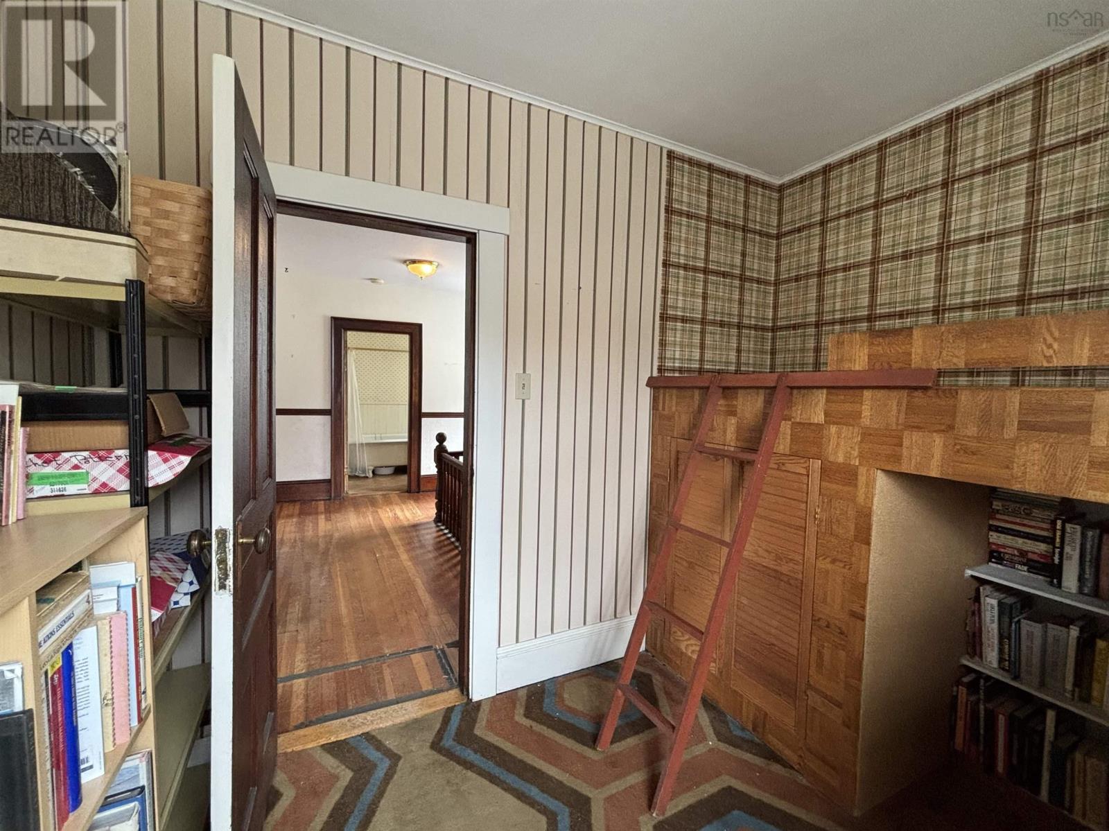 Property 35 of 47 of 83 Prince Albert Road