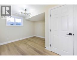 42 Royal Crest Point Nw, Calgary, AB T3G5W5 Photo 26