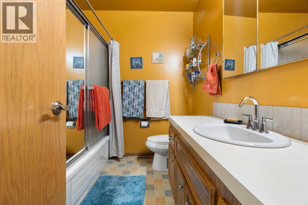 212 Whiteview Bay NE - photo 19