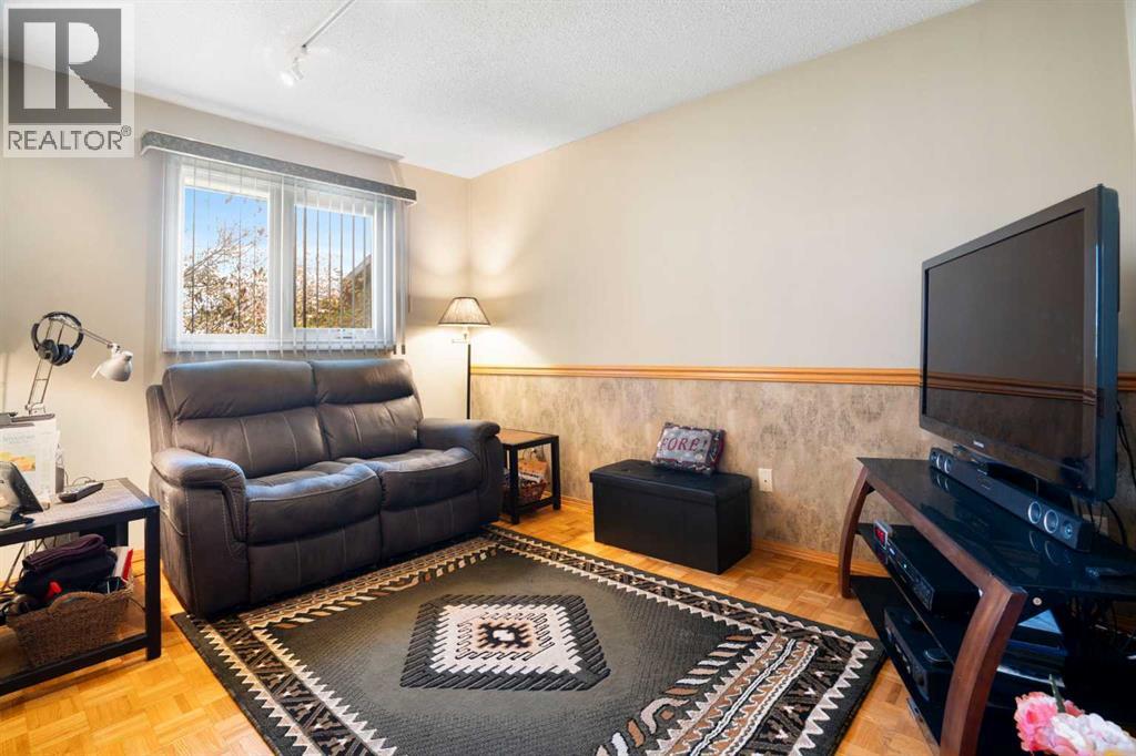 212 Whiteview Bay NE - photo 21