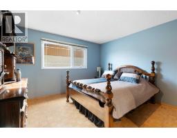 212 Whiteview Bay NE - photo 20