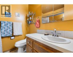 212 Whiteview Bay NE - photo 18