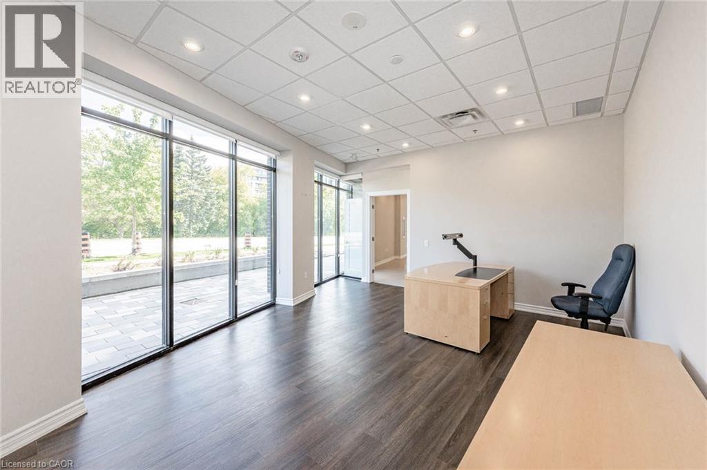 150 Wellington Street East — photo 23