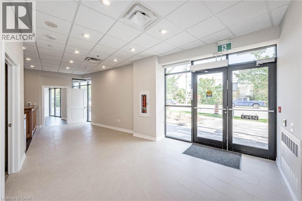 150 Wellington Street East — photo 10