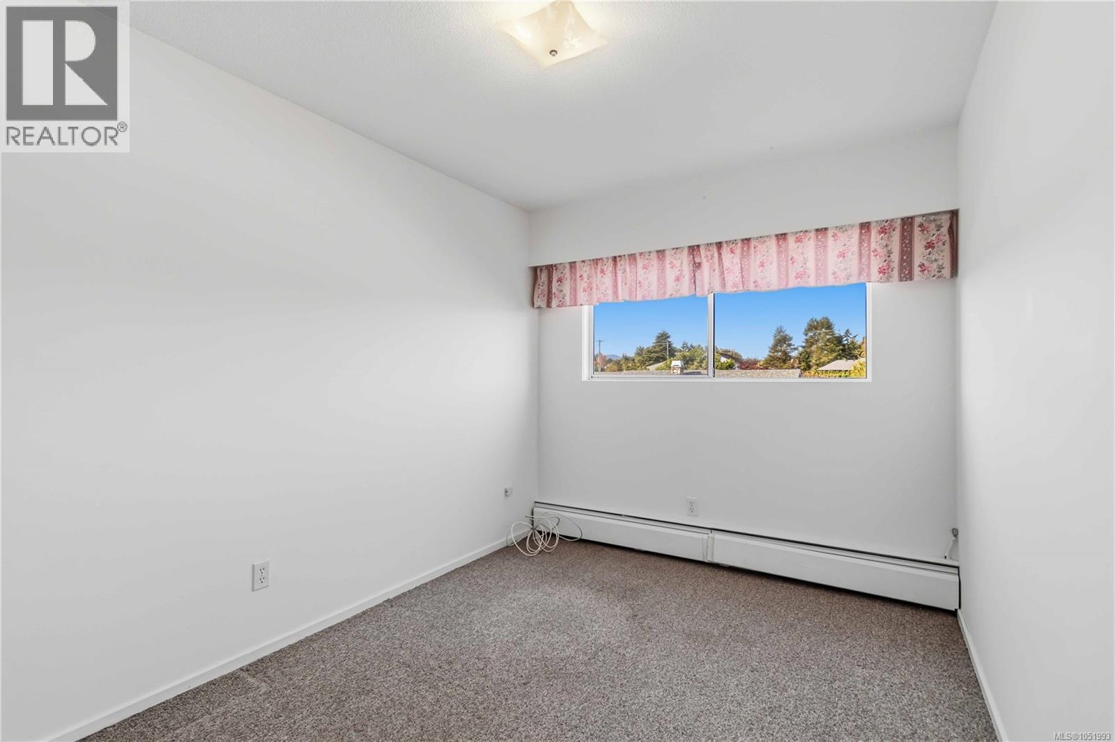 #207 9560 Fifth St - 11