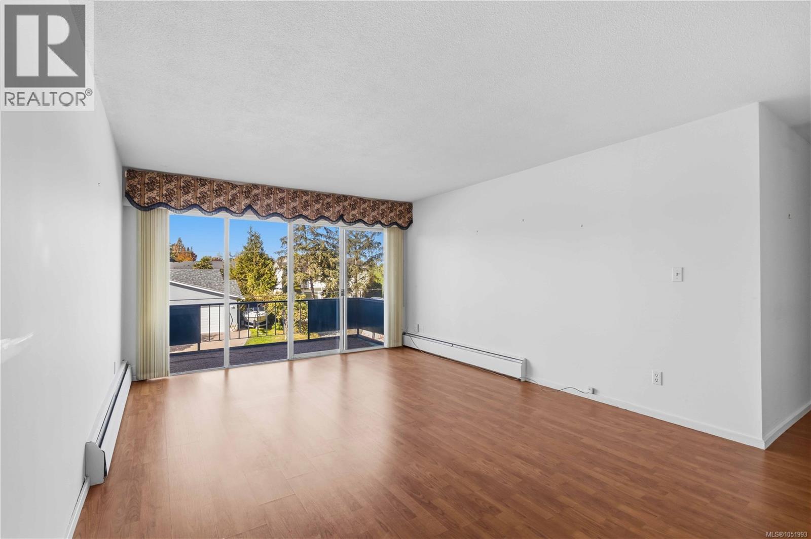 #207 9560 Fifth St - 5