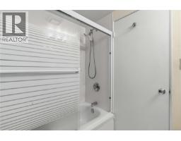 Entrance - 207 9560 Fifth St, Sidney, BC V8L2W5 Photo 6